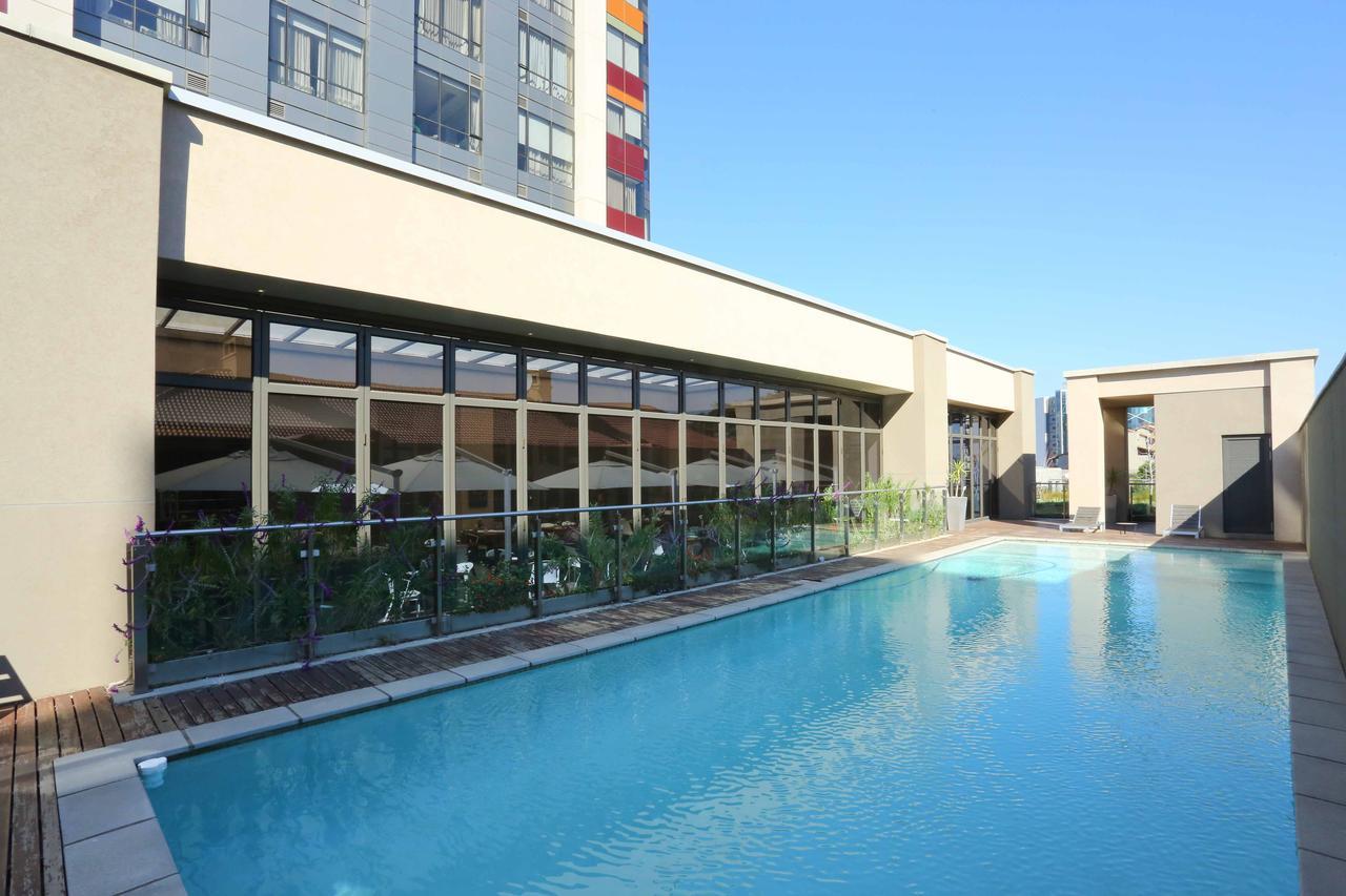 Sandton Skye Apartments Kültér fotó